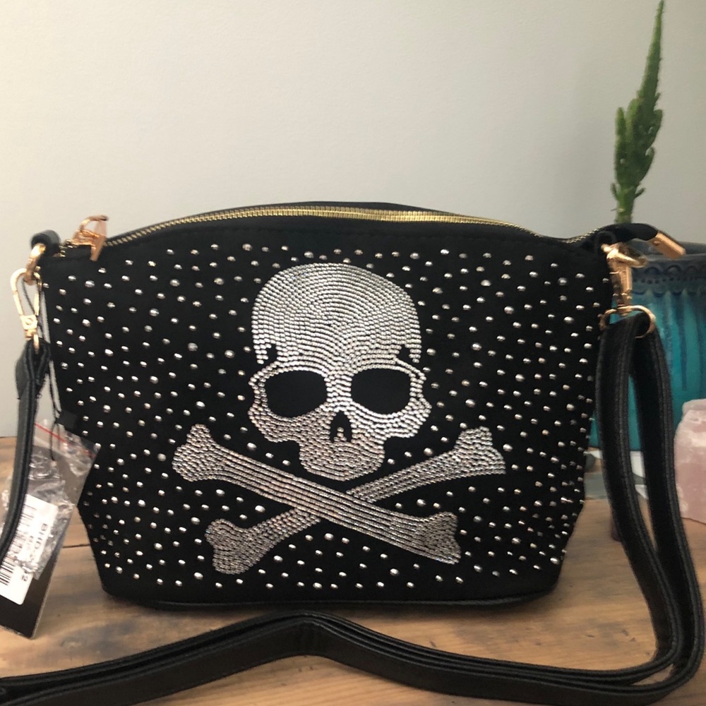 Diamond Bling Skull Crossbody Bag